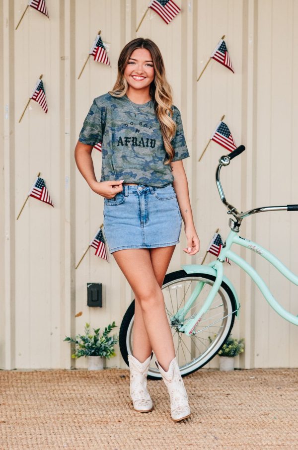 Do Not Be Afraid Camo Tee Online Sale - Image 5